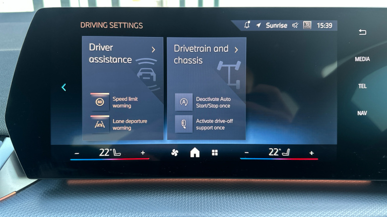 BMW 2 Series 220i MHT M Sport 5dr DCT Petrol Hatchback